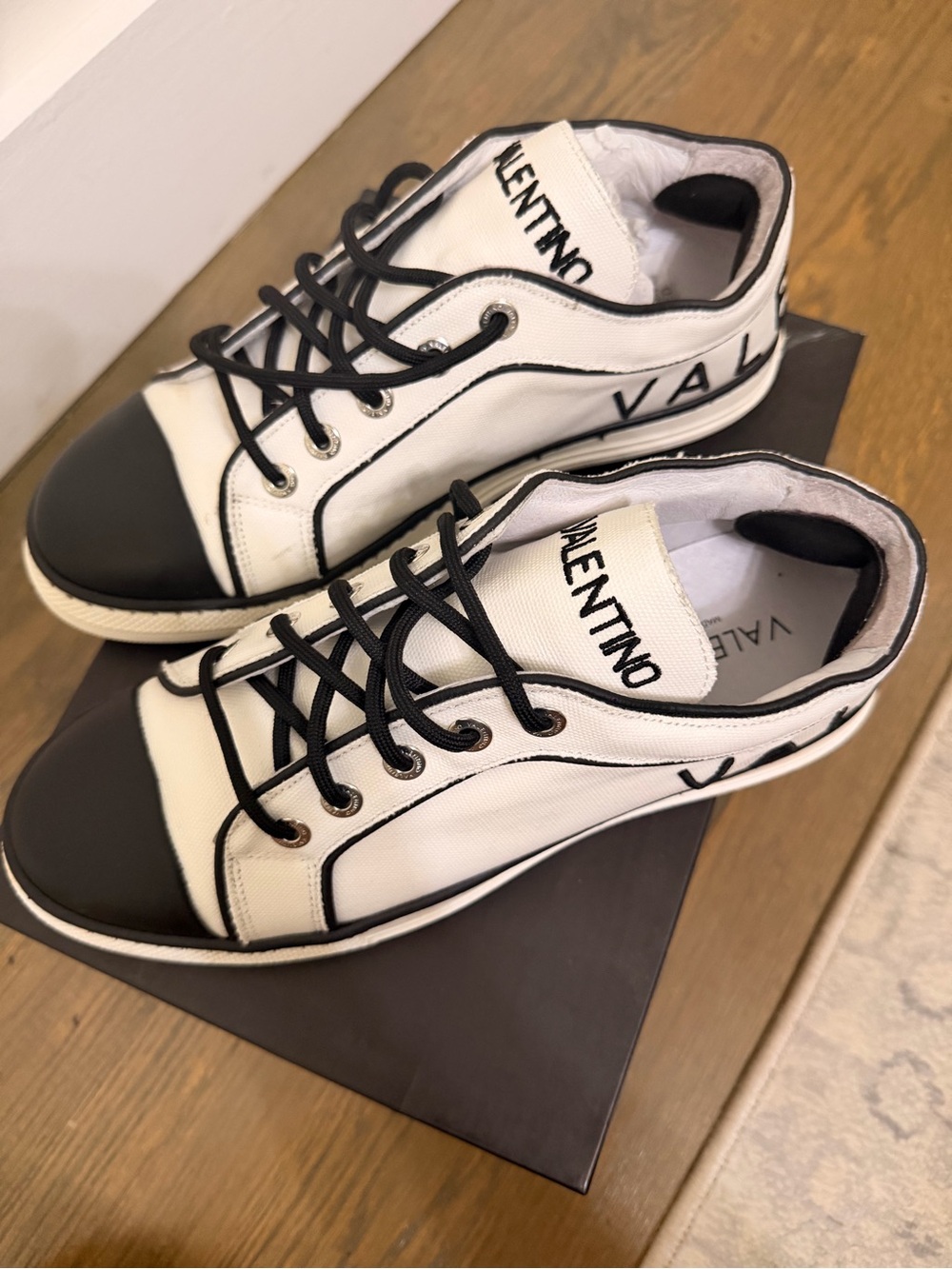 Valentino Men’s White and Black Designer Low-Top Sneakers